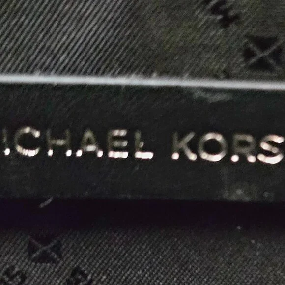 Michael Kors Tote - Picture 2 of 7